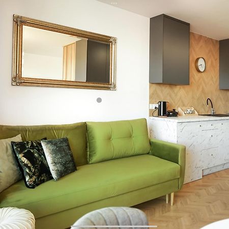 Apartament Grey 4Styles Z Miejscem Postojowym W Garazu Podziemnym Apartment Torun Exterior photo